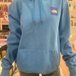 Blue north face hoodie